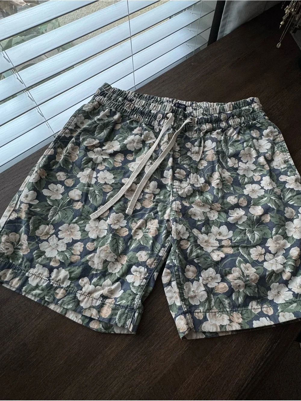 J. Crew Men's Navy Floral Drawstring Swim Shorts